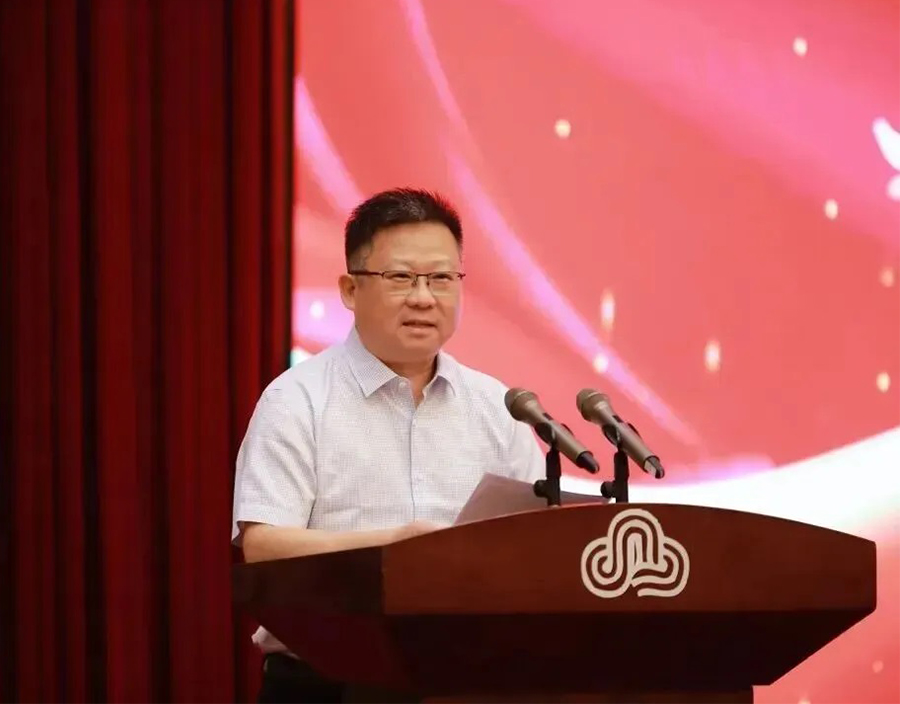 铭记历史 致敬巾帼：《中国母亲》新书发布暨山东青少年爱国主义阅读月启动